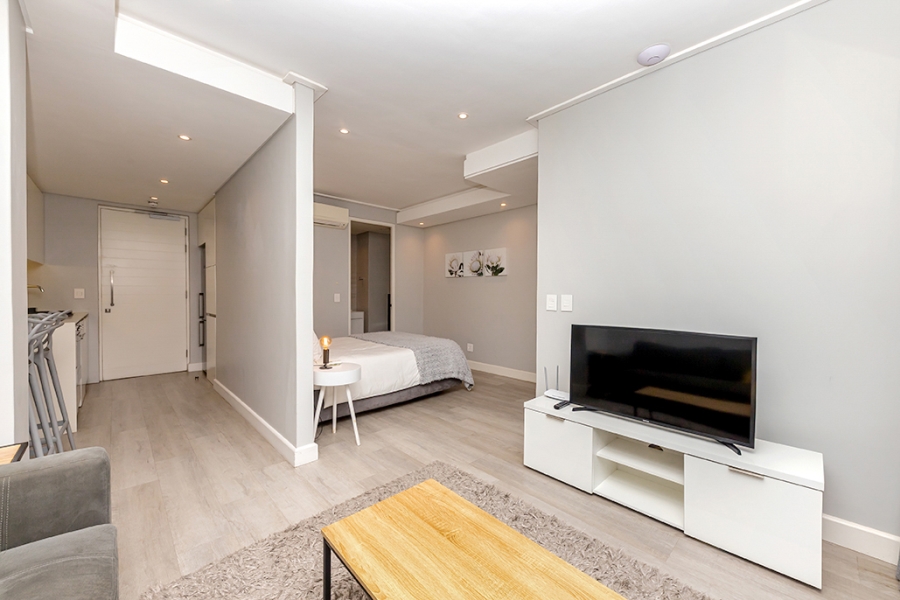 1 Bedroom Property for Sale in Green Point Western Cape